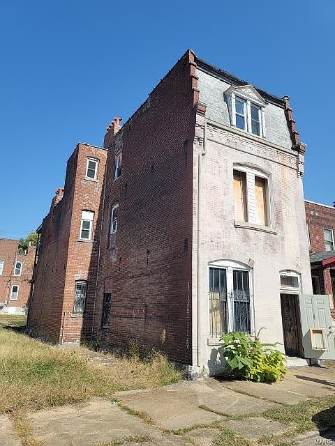 1st image of 2851 Osage St