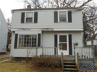 2162 Mansfield Rd, Toledo, OH 43613