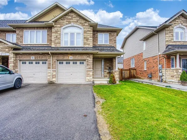 90 Cittadella Blvd, Hamilton, ON L0R 1P0