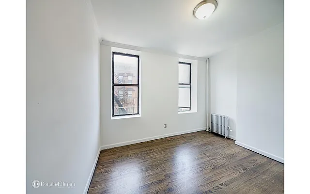 Rented by Douglas Elliman | media 16