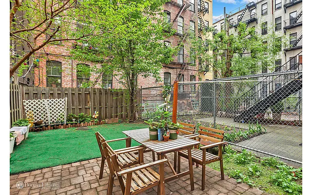 Rented by Douglas Elliman | media 10