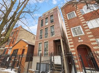 1541 W Thomas St #2, Chicago, IL 60622