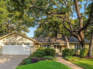 1810 Holm Oak St, Arlington, TX 76012