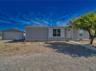 1110 W Windsong Ln, Pahrump, NV 89048