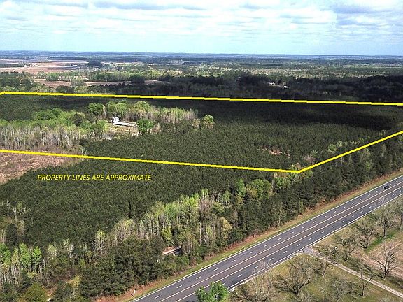 3rd image of 305 Ponderosa Rd