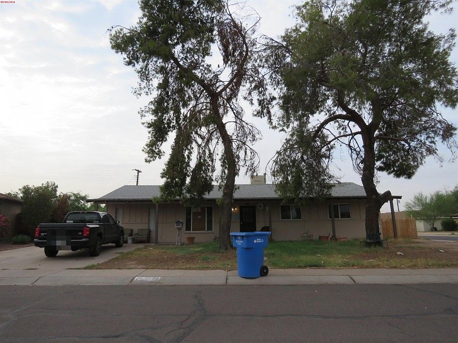 1st image of 3205 N 49th Ln