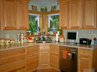 3rd image of 58 Massapequa Ave