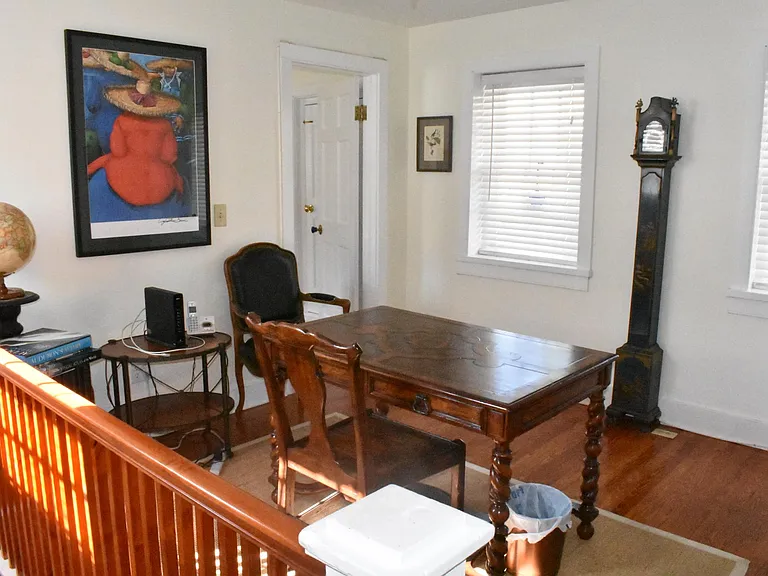 35 1/2 Hasell St — Photo 11