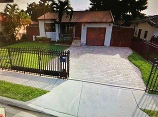 821 NW 17th Pl, Miami, FL 33125