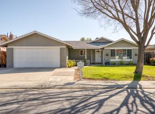 1300 Kara Ln, Modesto, CA 95355