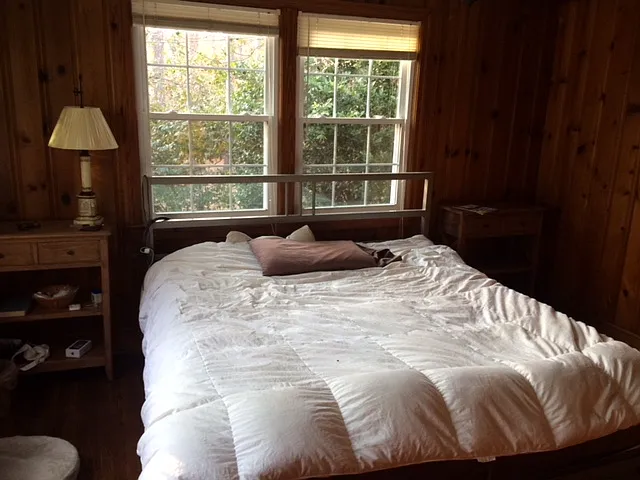 Master w/ King size bed