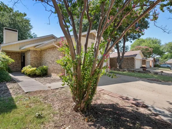 1717 Magnolia Ln, Euless, TX 76039