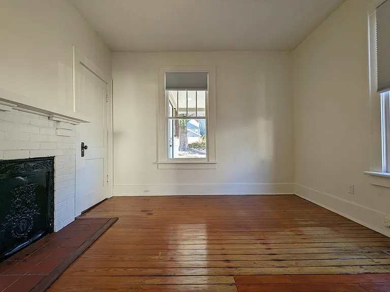711 Snow St — Photo 19
