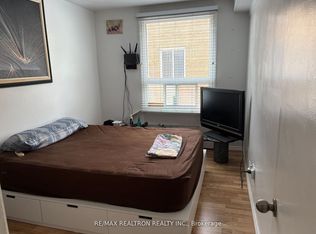 1195 Lakeshore Rd E, Mississauga, ON L5E1G1