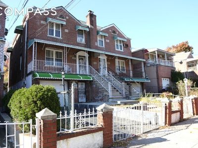 4137 Wickham Ave, Bronx, NY, 10466