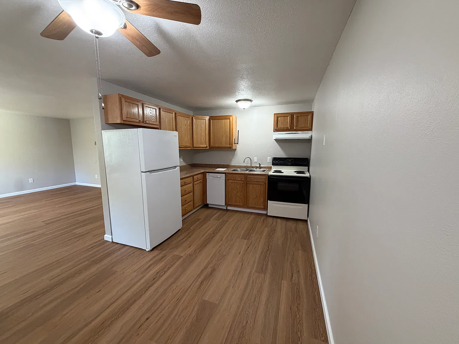 Kirkview — Photo 3
