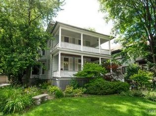 227 Clinton Ave #1, Oak Park, IL 60302