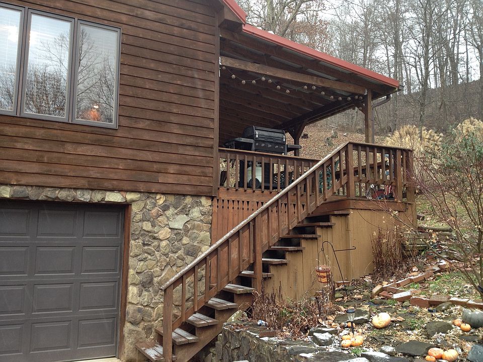 2nd image of 24500 Parkersburg Rd