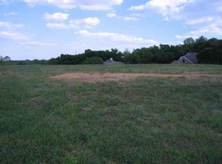 134 Santa Rosa St, Irving, TX 75062