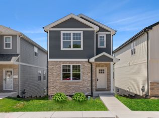 536 McCarthy St, Lemont, IL 60439