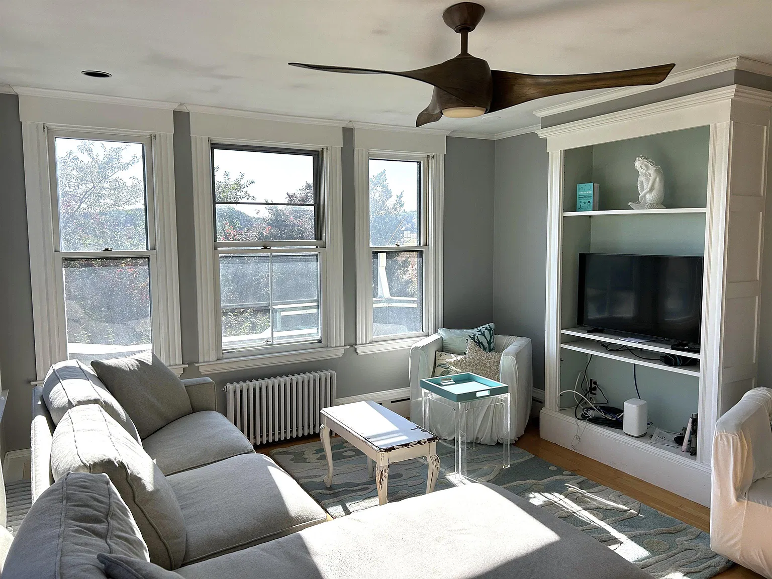 2 bed, 1602 sqft, $3,000 — Photo 2