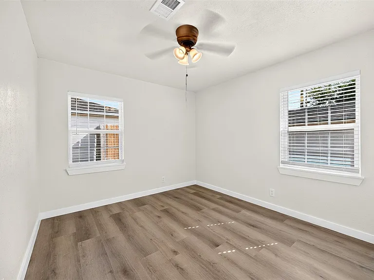 1202 Dogwood Dr — Photo 33