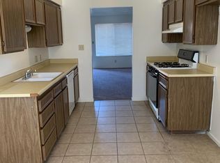 471 Minnewawa Ave APT 101, Clovis, CA 93612