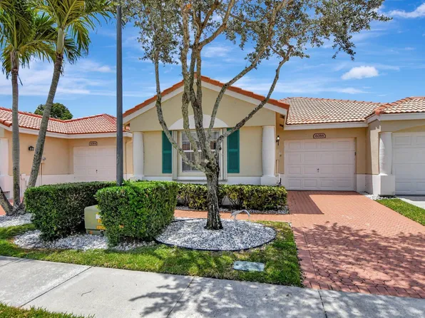 6088 Floral Lakes Drive, Delray Beach, FL 33484