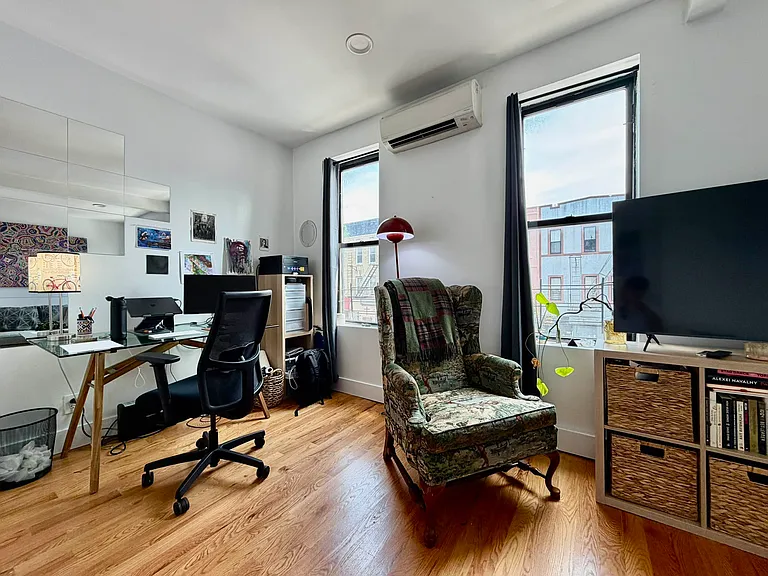 172 Utica Ave #2E — Photo 6