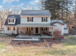 161 Lucky Ln, Dawson, PA 15428