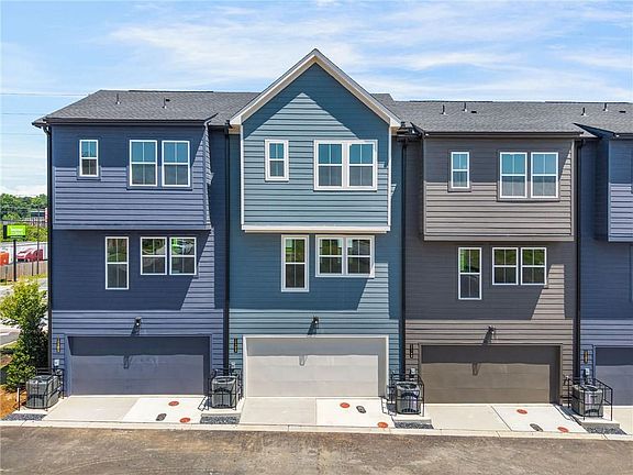 2nd image of 1103 Hodgepodge Way #2