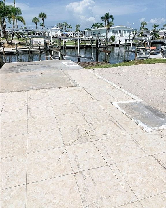 1st image of 17800 Peppard Dr