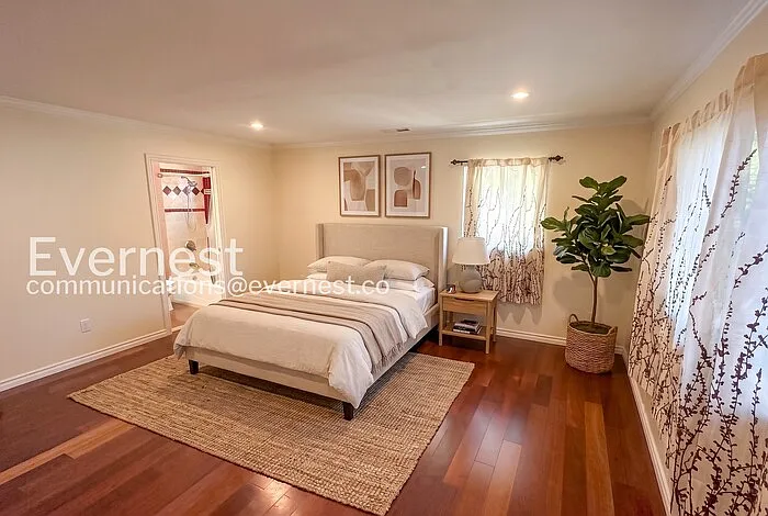 999 Loma Verde Ave — Photo 7