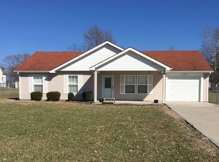 118 William St, Effingham, KS 66023