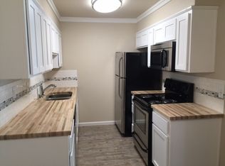 2731 La Crescenta Dr APT 10, Cameron Park, CA 95682