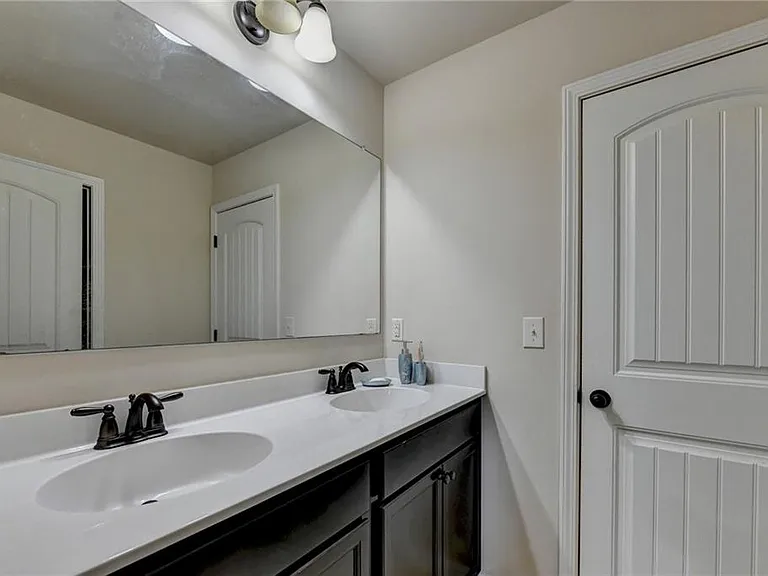 2205 Copperfield Dr — Photo 26