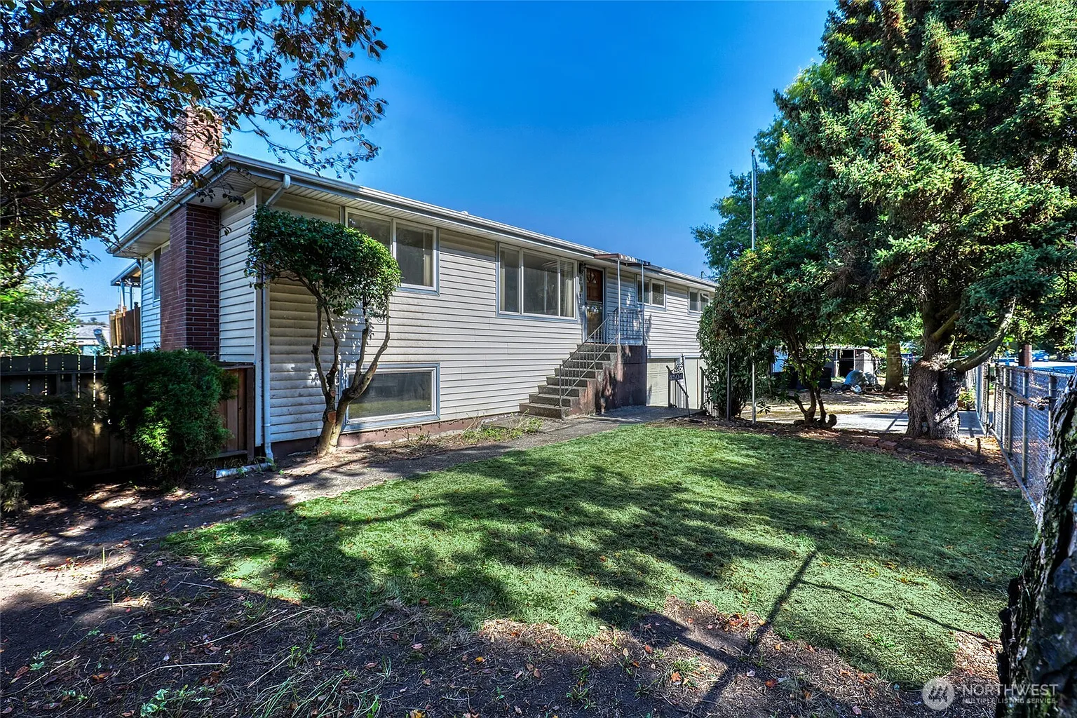 4504 S 124th Street photo 1