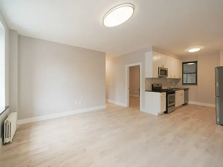 100 W 139th St #8C — Photo 3