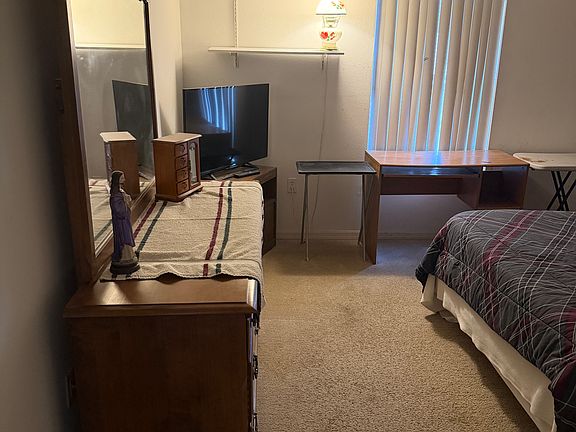5th image of 1455 Whitewood Ave