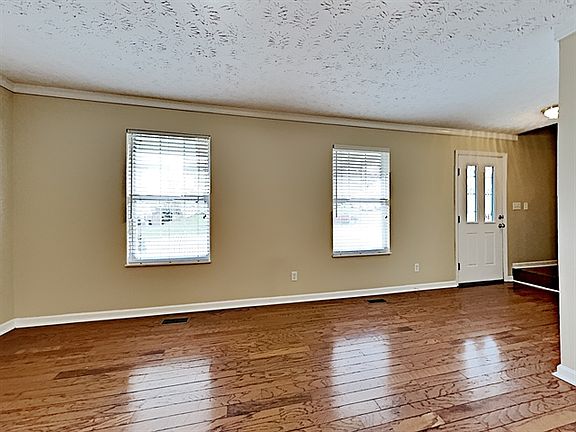 2nd image of 5936 Katrina Ln