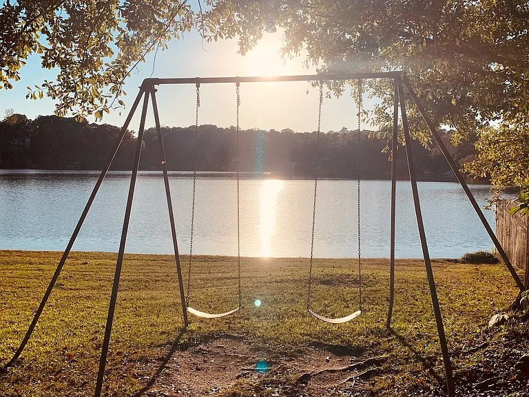 Lake Dr — Photo 16