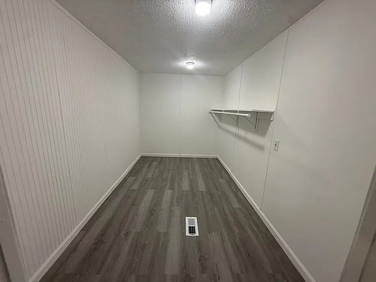 200 Painter Rd NE — Photo 9