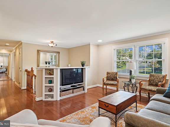 3rd image of 7605 Camp Alger Ave