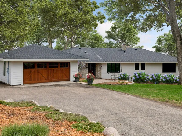 1310 Morningview Dr, Mound, MN 55364