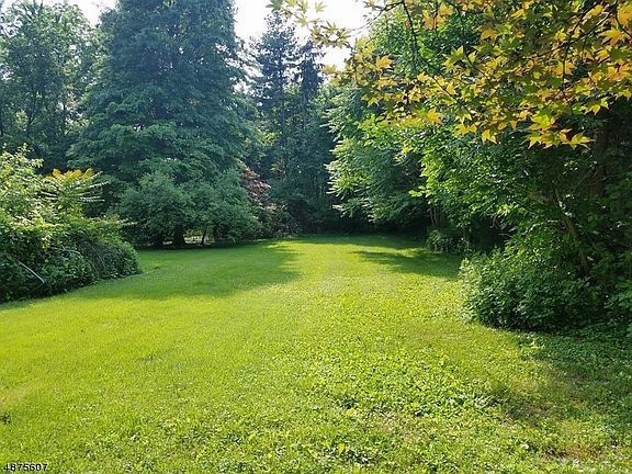 5th image of 275 Cedar Grove Ln