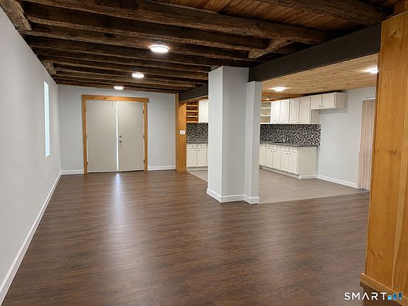 2nd image of 85 Banks Rd