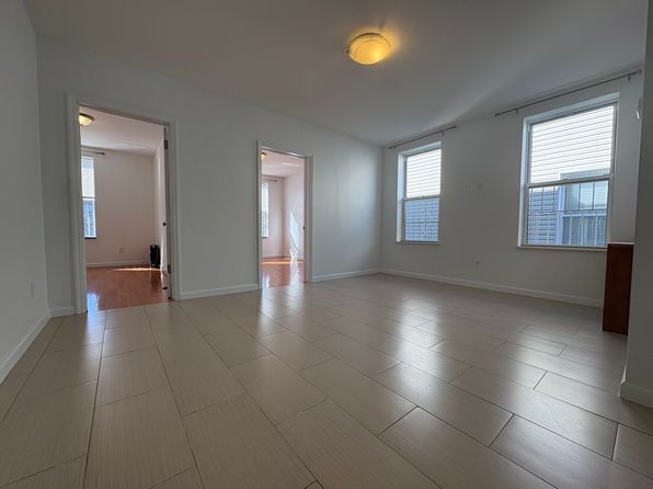 1555 Benson Ave APT 2