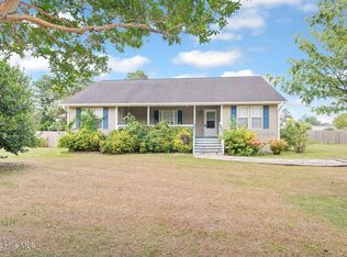 116 Jones St, Holly Ridge, NC 28445