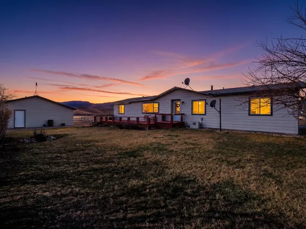55 Columbus Rd, Dayton, WY 82838