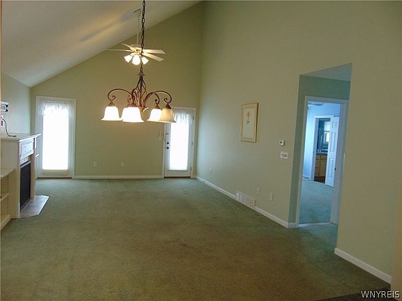 2nd image of 1 Glenfield Dr